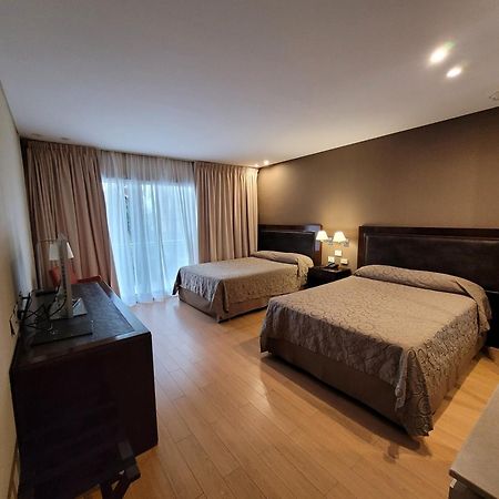 Hotel Plaza Colón Εξωτερικό φωτογραφία