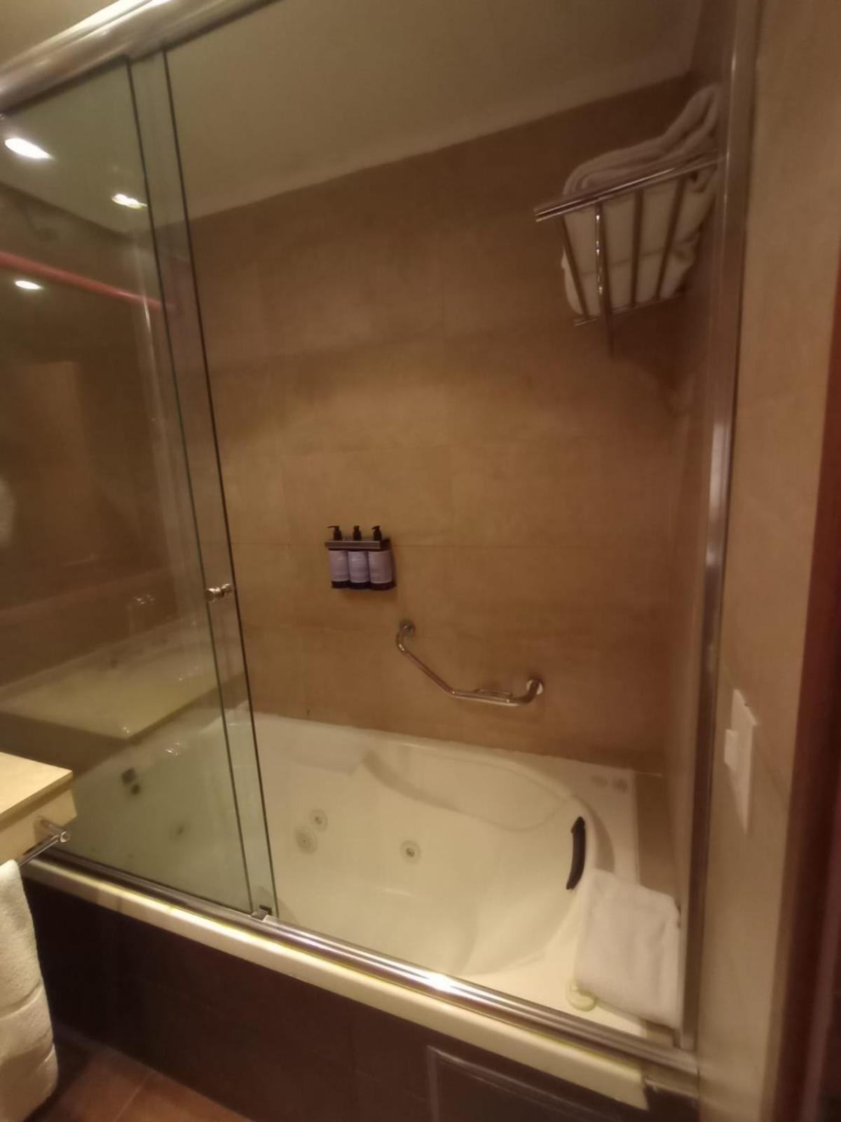 Hotel Plaza Colón Εξωτερικό φωτογραφία