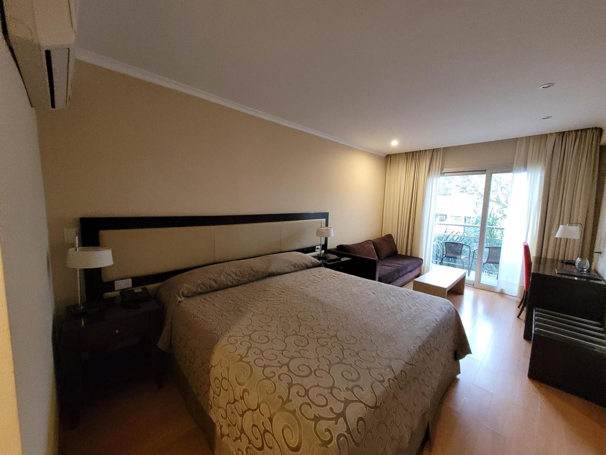 Hotel Plaza Colón Εξωτερικό φωτογραφία