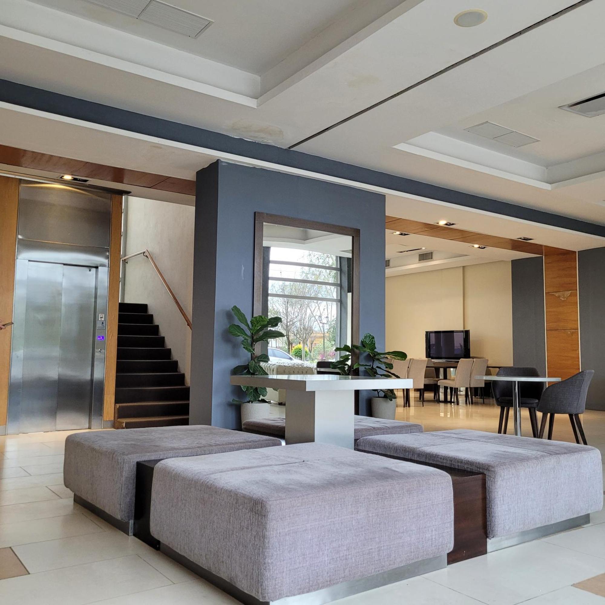 Hotel Plaza Colón Εξωτερικό φωτογραφία